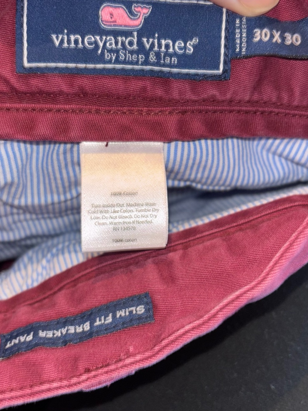 Vineyard Vines Slim Fit Breaker Pant - Raspberry